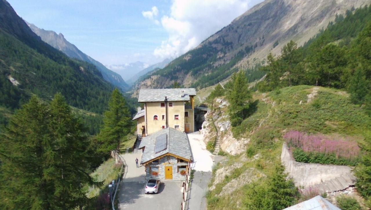 Locanda Lac Place Moulin Bionaz Luaran gambar